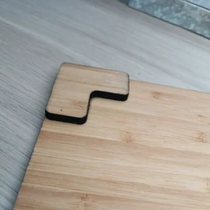 Echiquier en bambou personnalisé, détail vue de verso