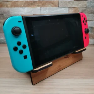 Support d'accueil dock Nintendo Switch, console et manettes de face