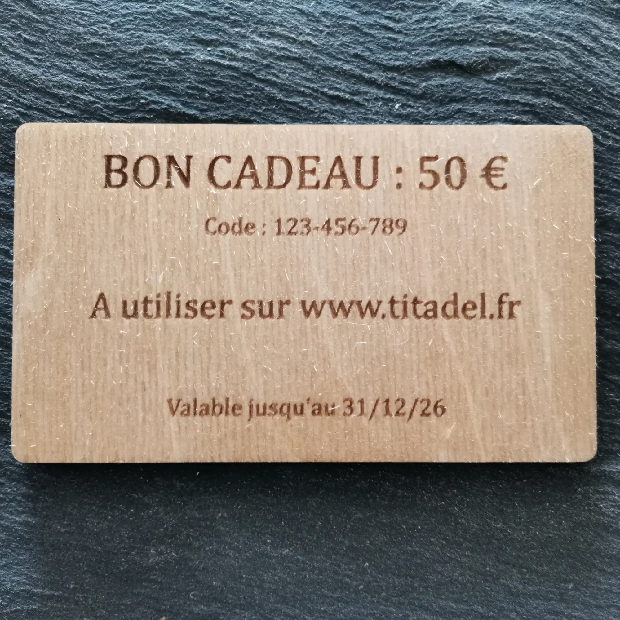 Carte cadeau bois recto